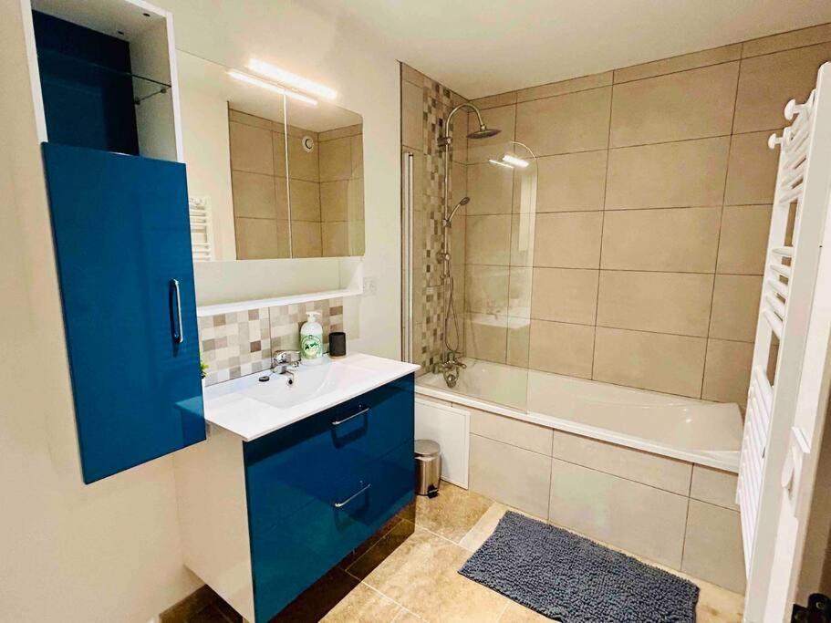 Magnifique Appartement Neuf 70M2 Lumineux Parking Cahors Kültér fotó